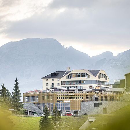 Berghotel Truebsee - Accessible Only By Cable Car Енгелберг Екстериор снимка