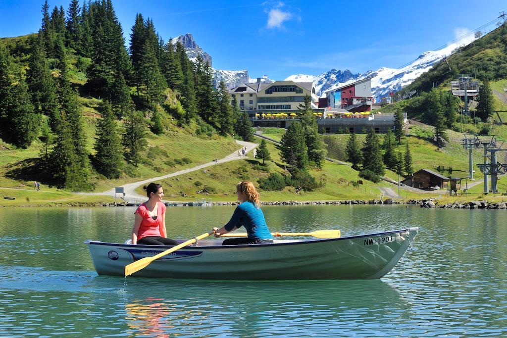 Berghotel Truebsee - Accessible Only By Cable Car Енгелберг Екстериор снимка