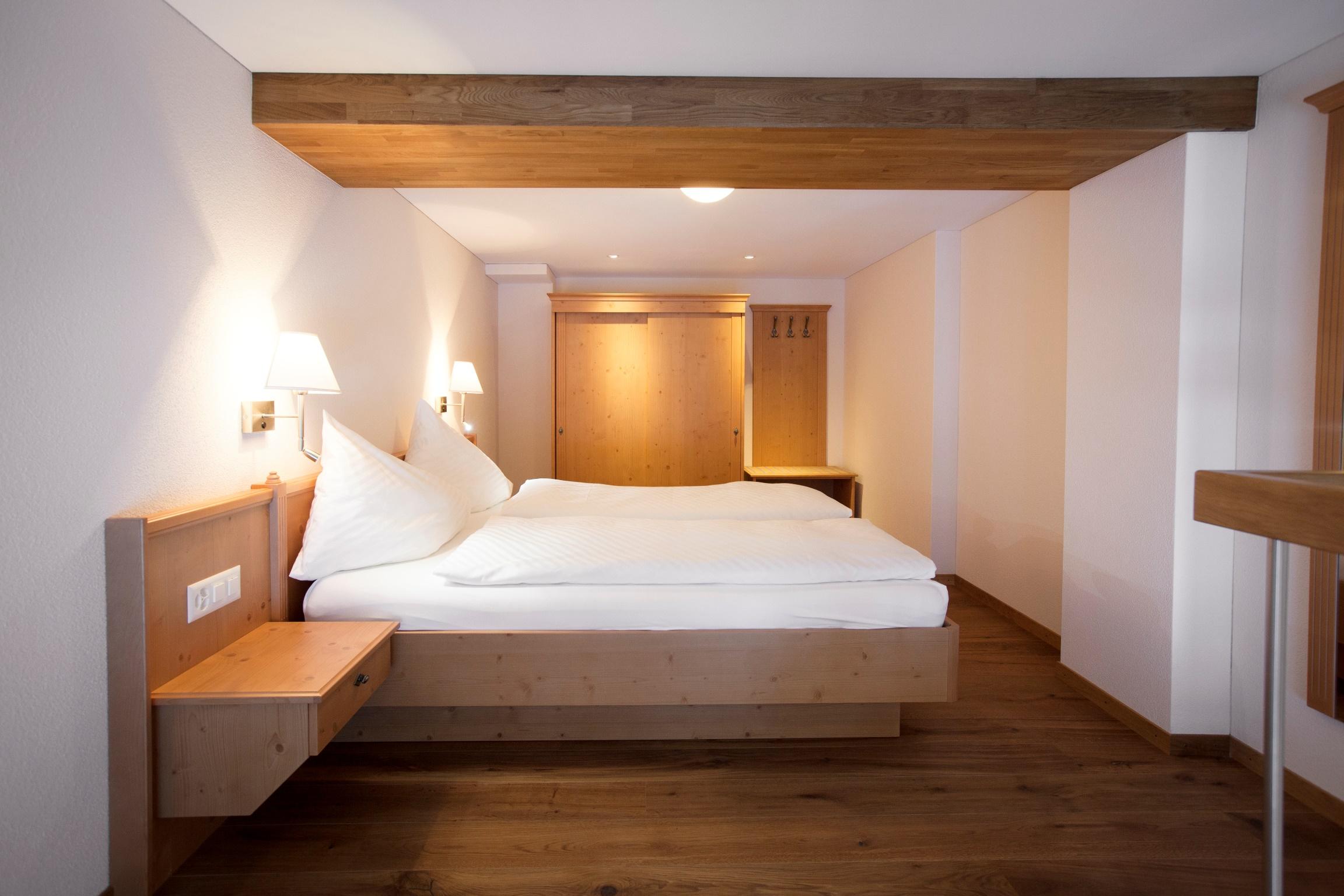 Berghotel Truebsee - Accessible Only By Cable Car Енгелберг Стая снимка